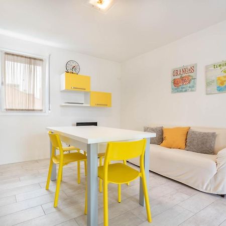 Blu Indaco Villa Elsa Lignano Sabbiadoro Kültér fotó