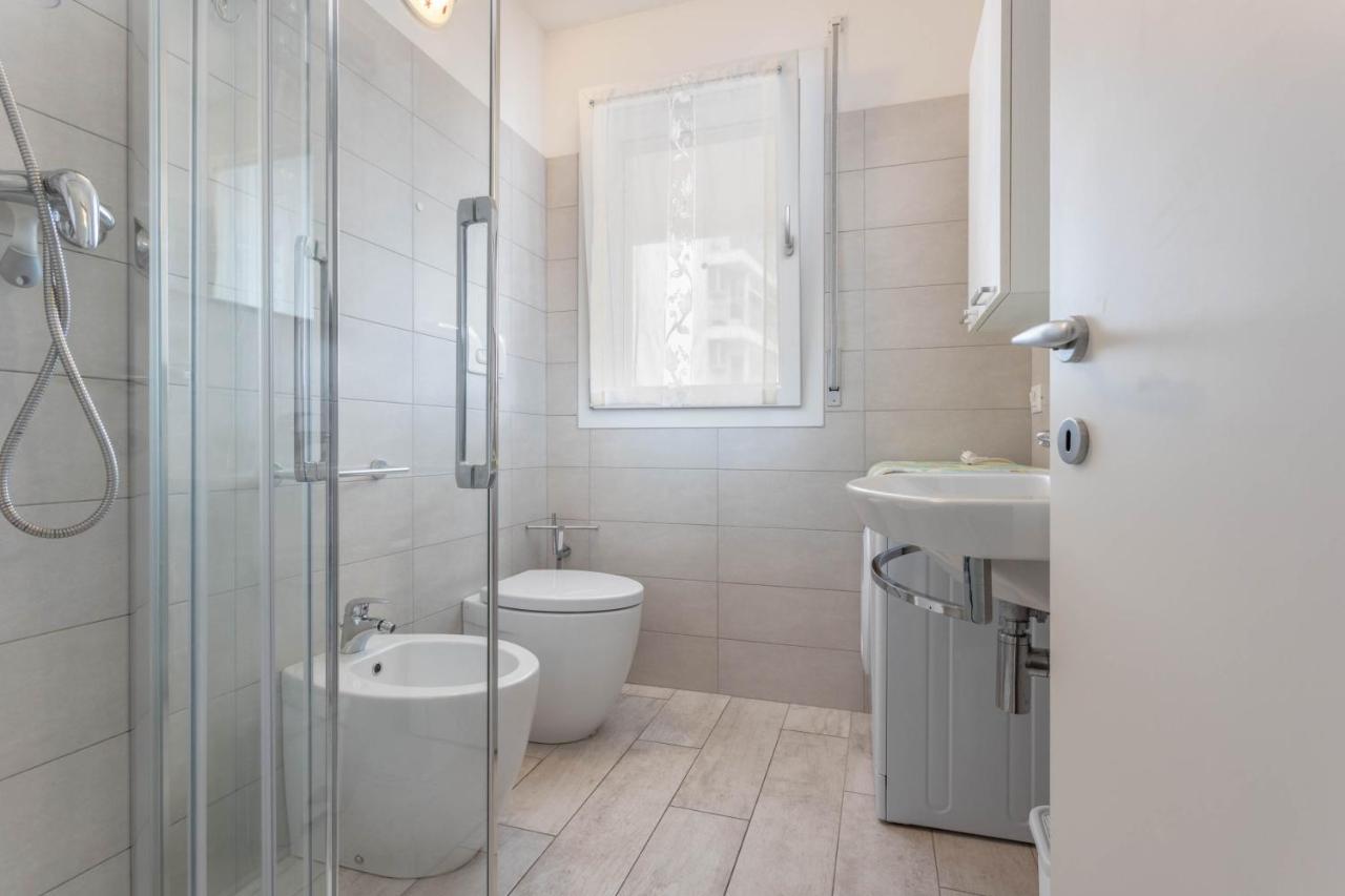 Blu Indaco Villa Elsa Lignano Sabbiadoro Kültér fotó