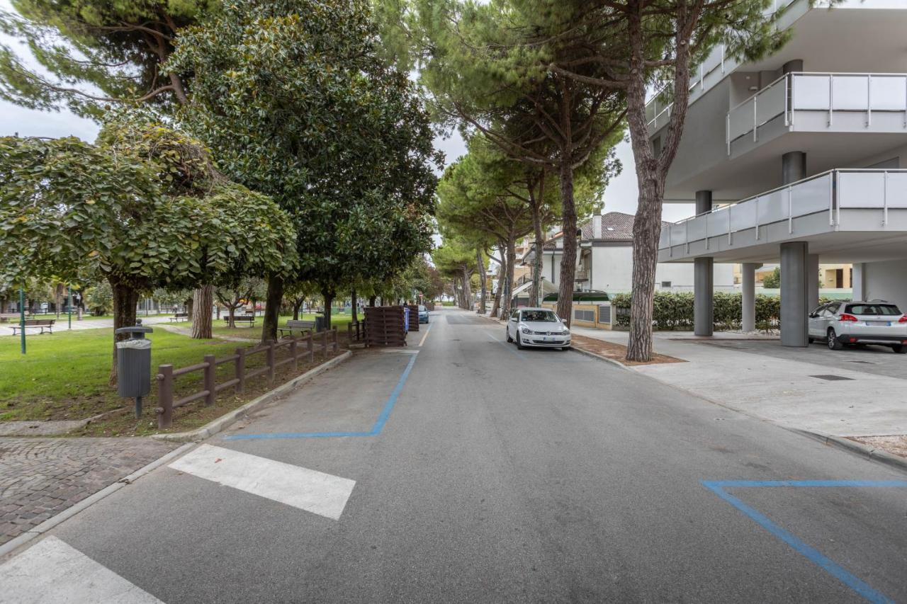 Blu Indaco Villa Elsa Lignano Sabbiadoro Kültér fotó